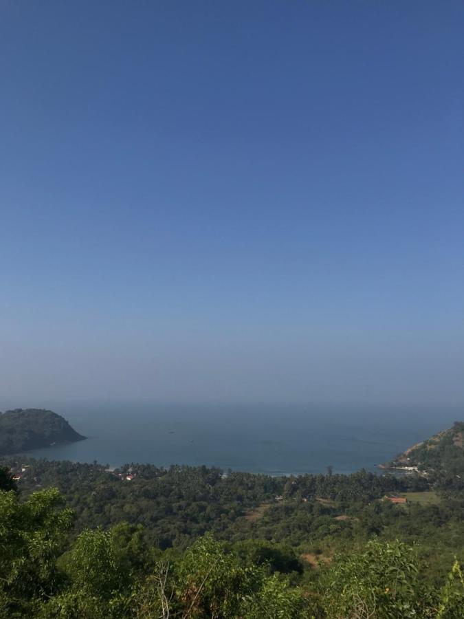 Tusker Tribe Hostel Gokarna  Exterior photo