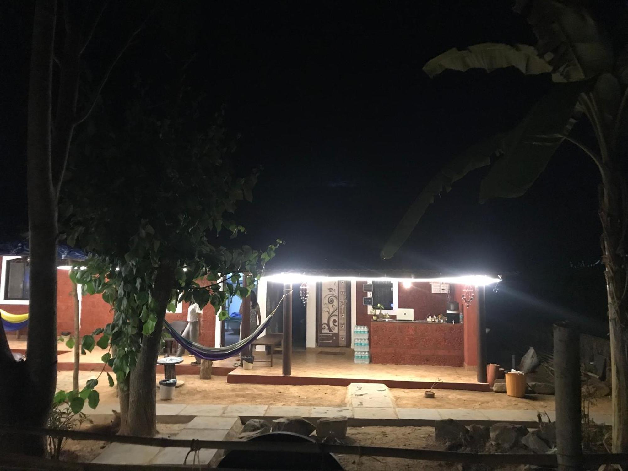 Tusker Tribe Hostel Gokarna  Exterior photo